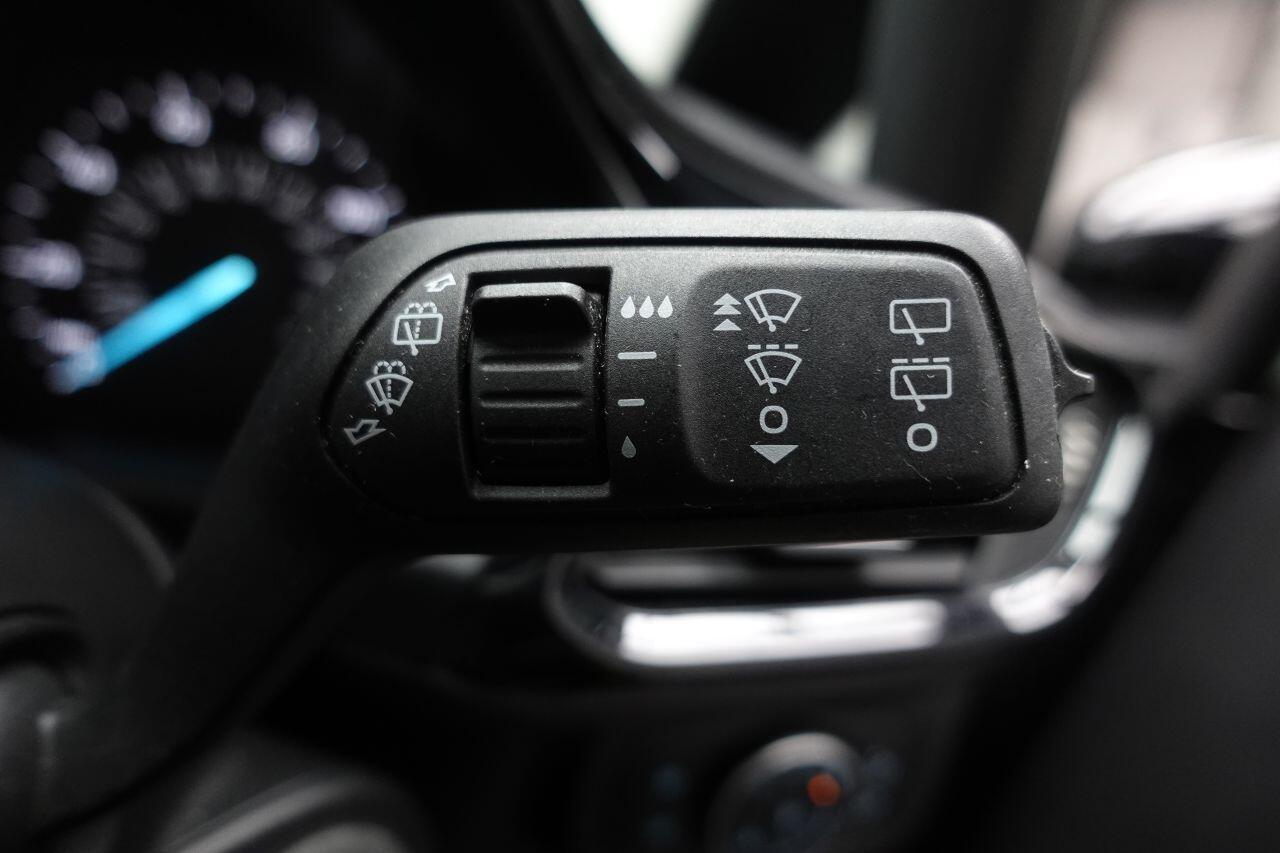 Ford Fiesta - Image 23