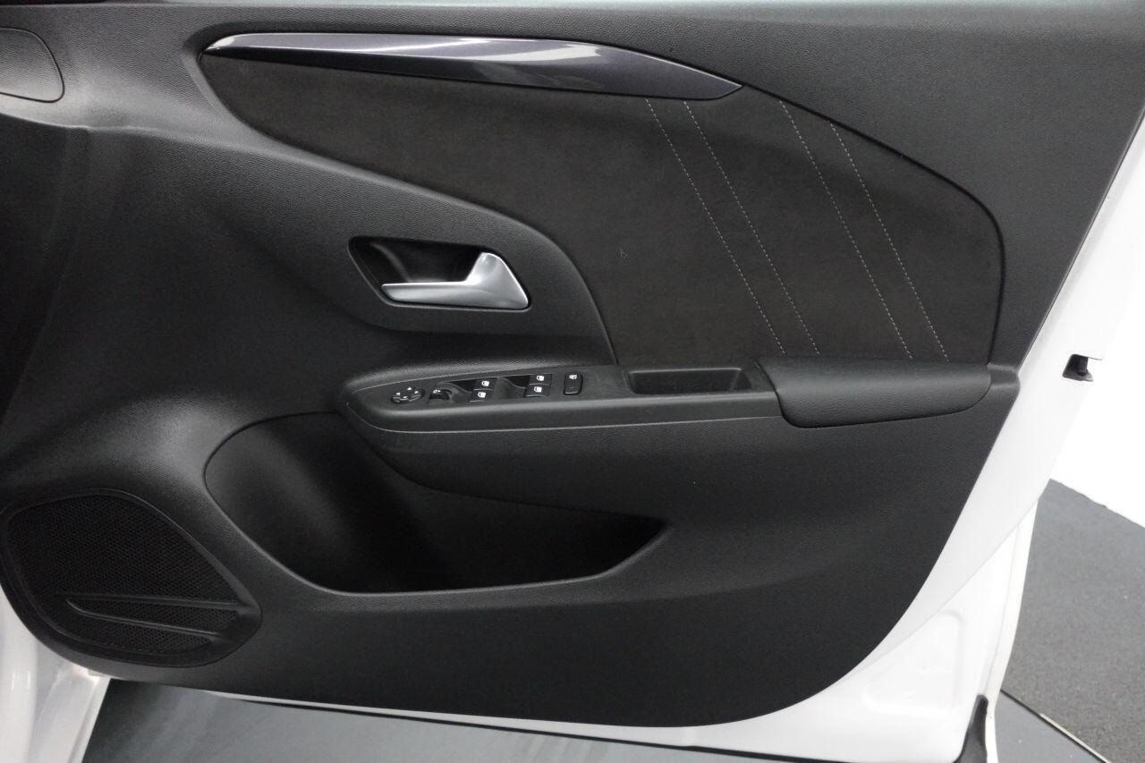 Vauxhall Corsa Electric - Image 18