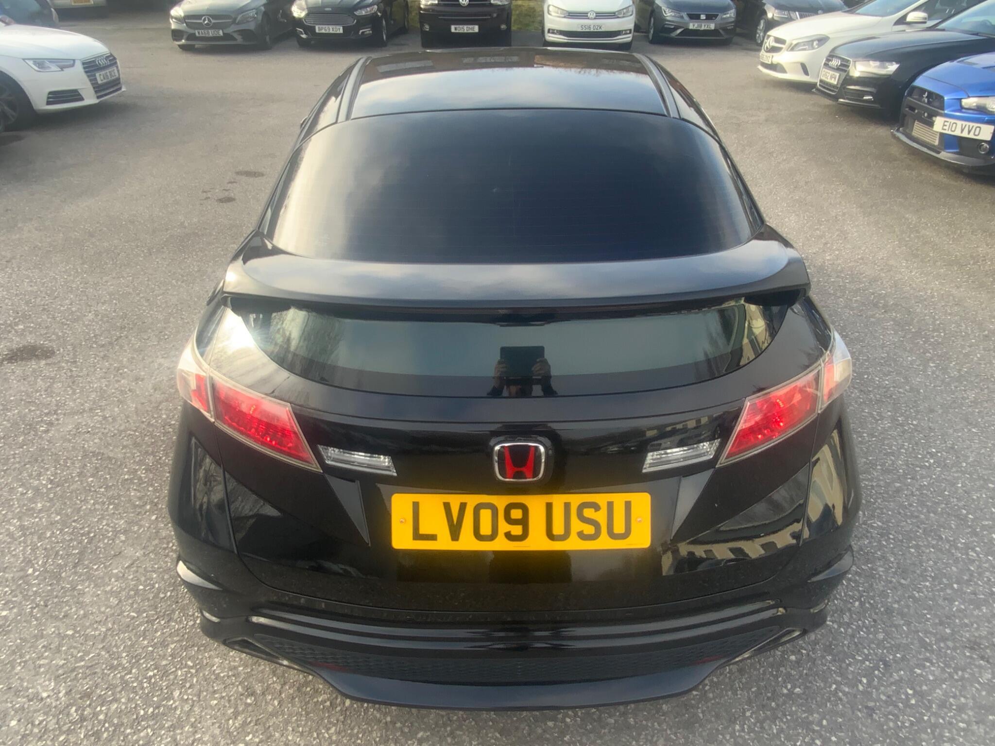 Honda Civic - Image 14