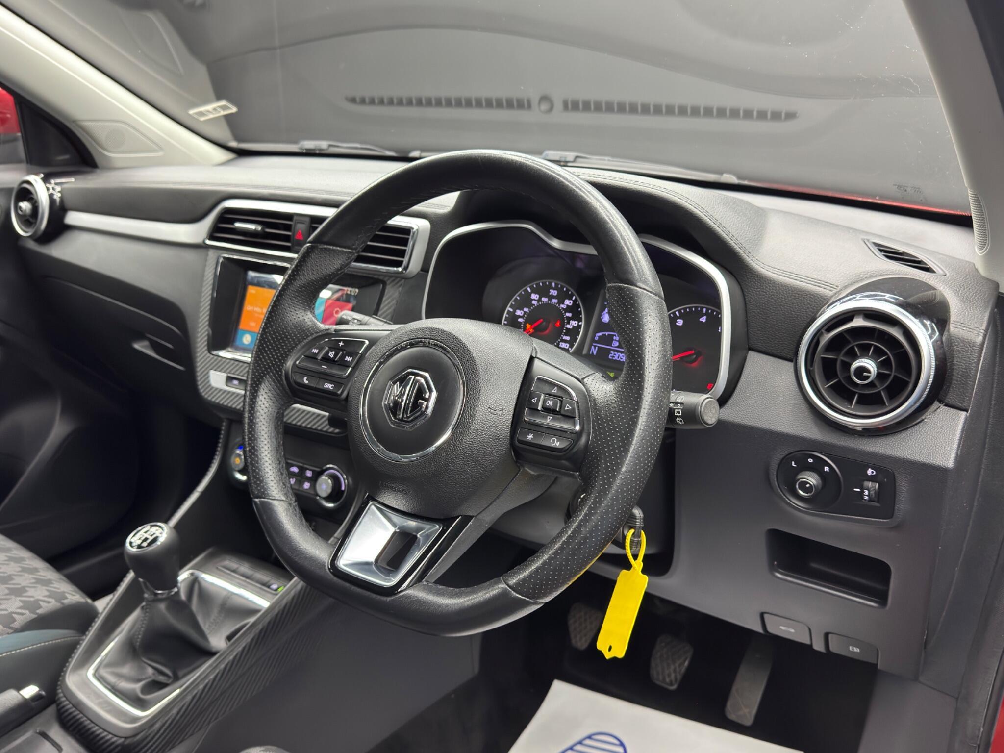 MG MG ZS - Image 9