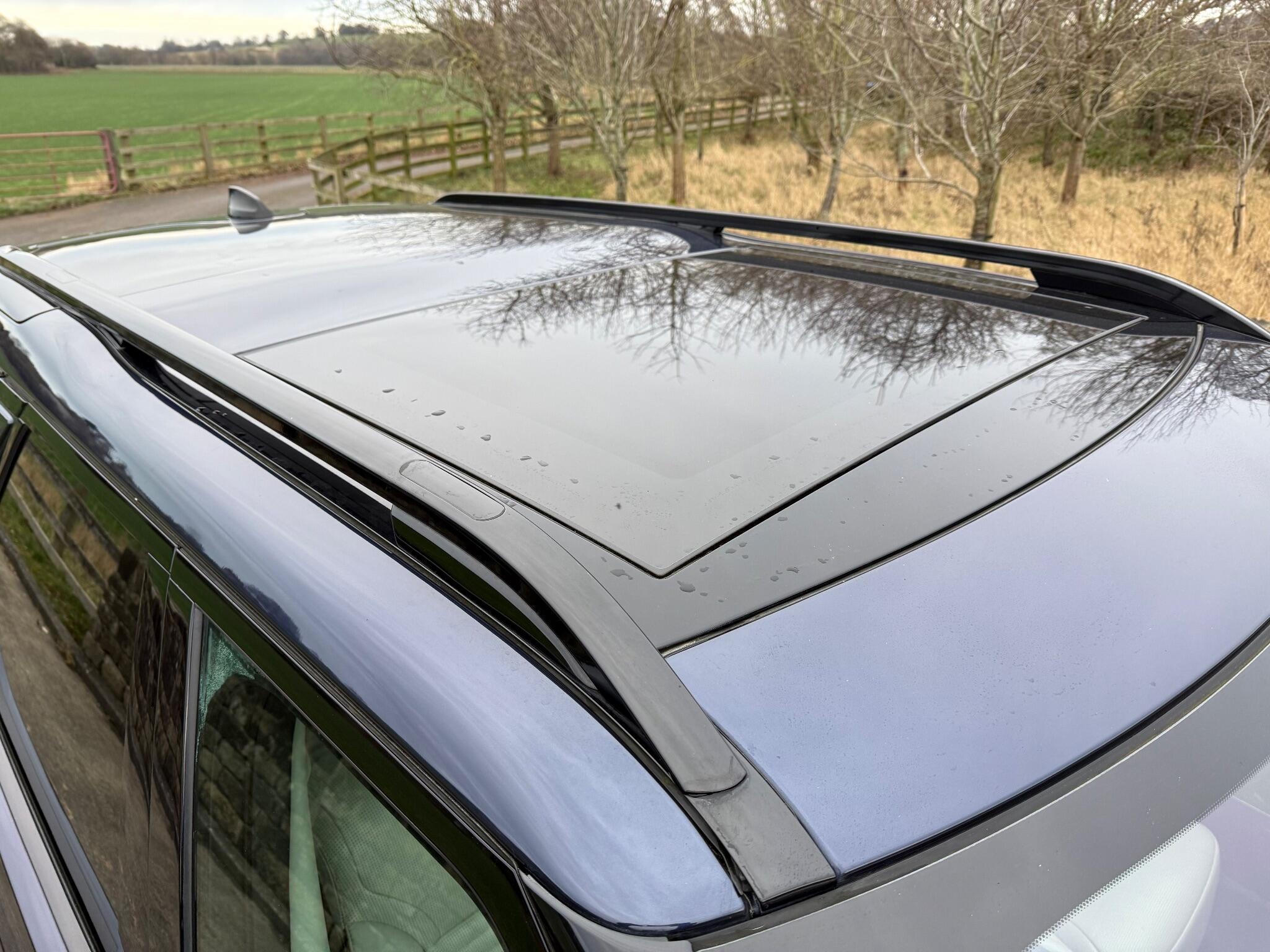 Land Rover Discovery - Image 49