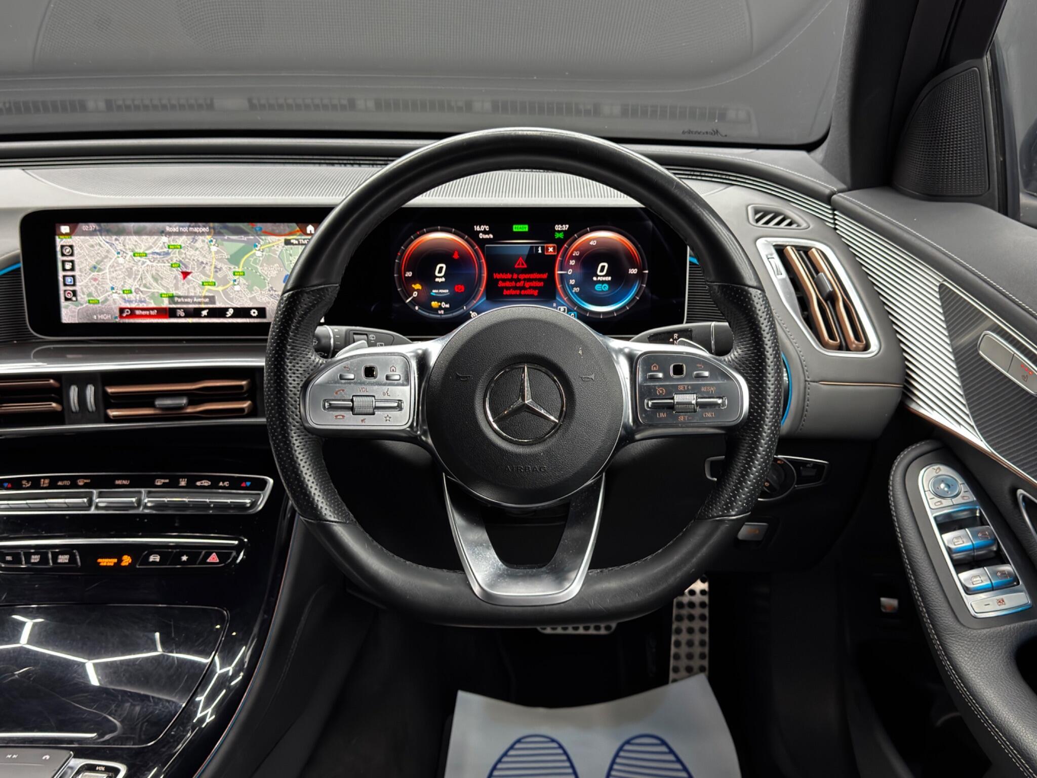 Mercedes Eqc - Image 18