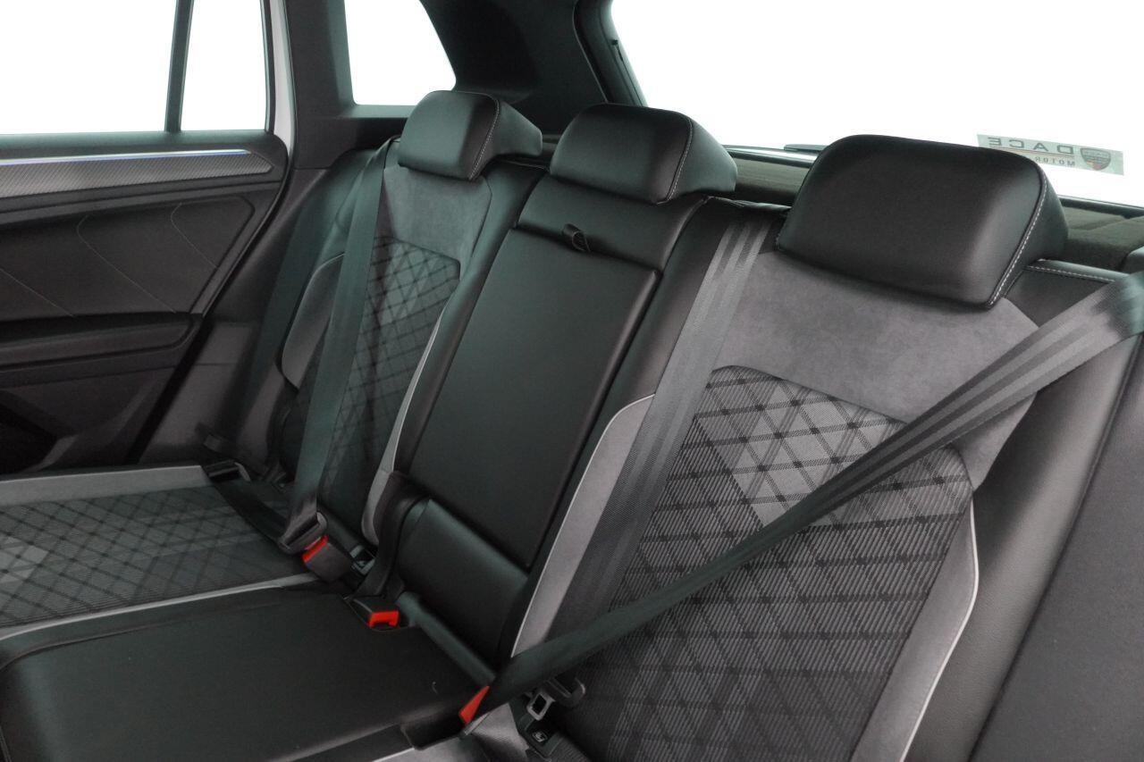 Volkswagen Tiguan - Image 15