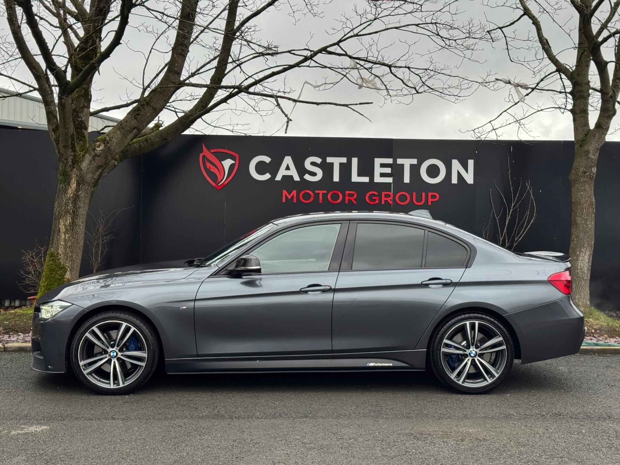 BMW 3 Series - Image 9