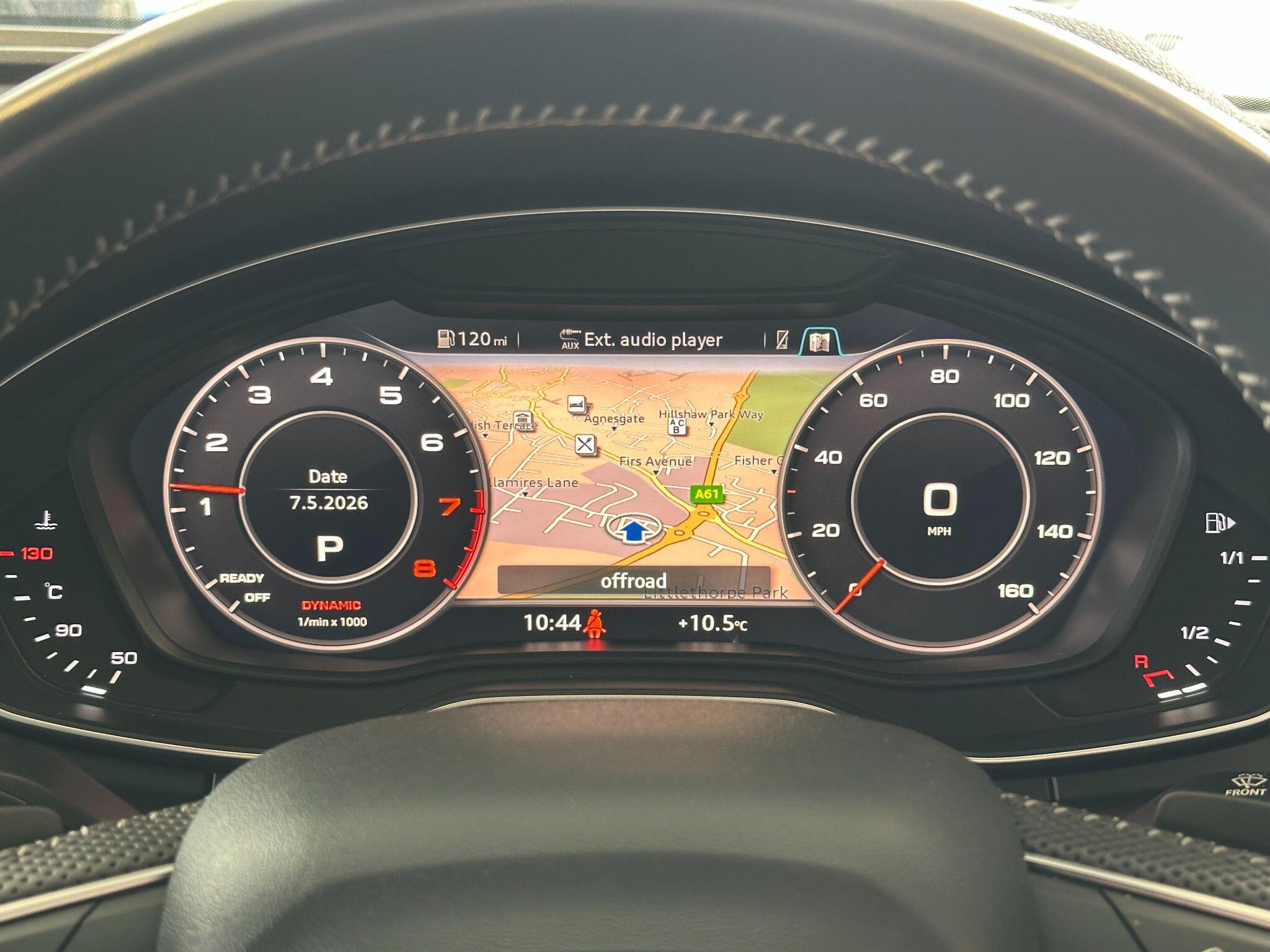 Audi Q5 - Image 6