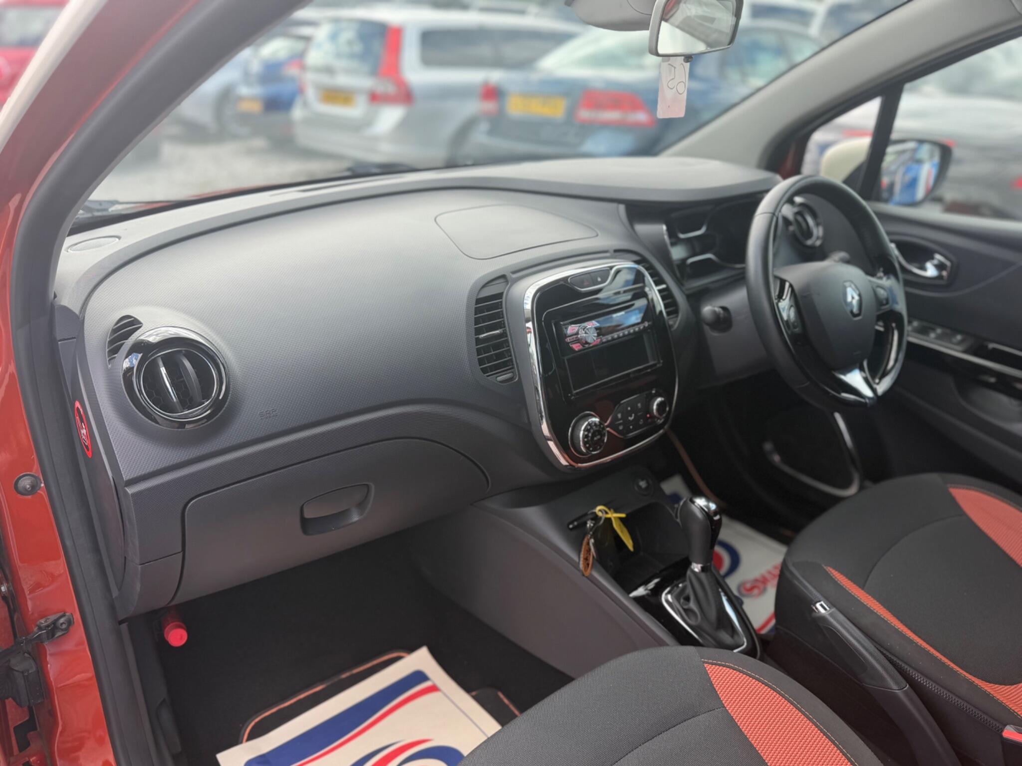 Renault Captur - Image 8
