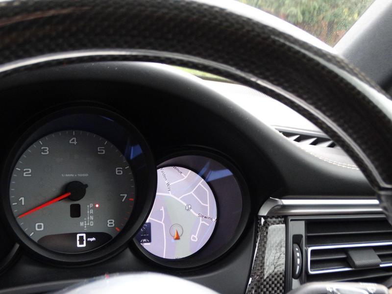 Porsche Macan - Image 8