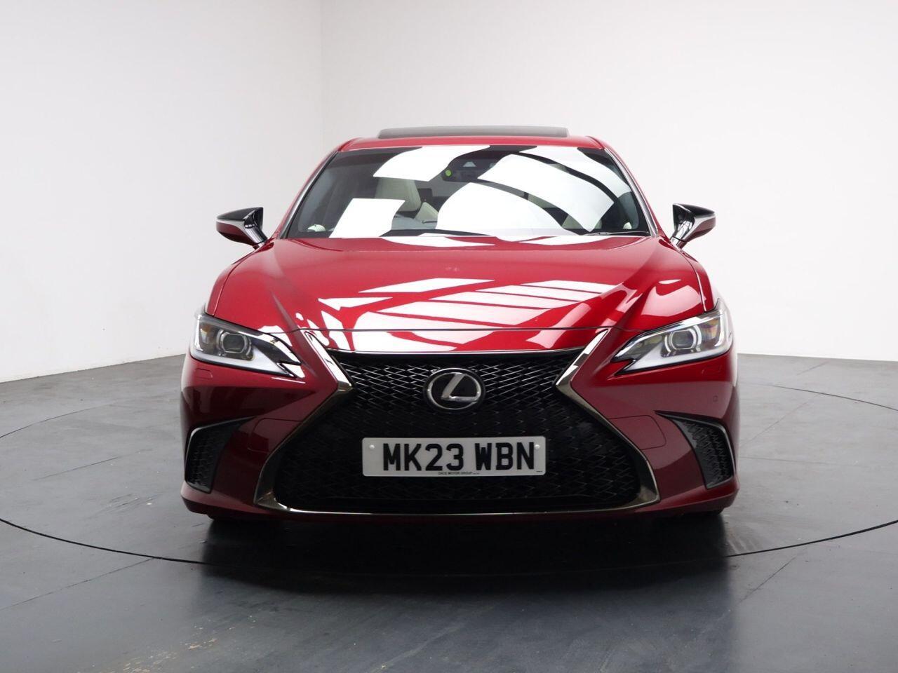 Lexus ES - Image 5