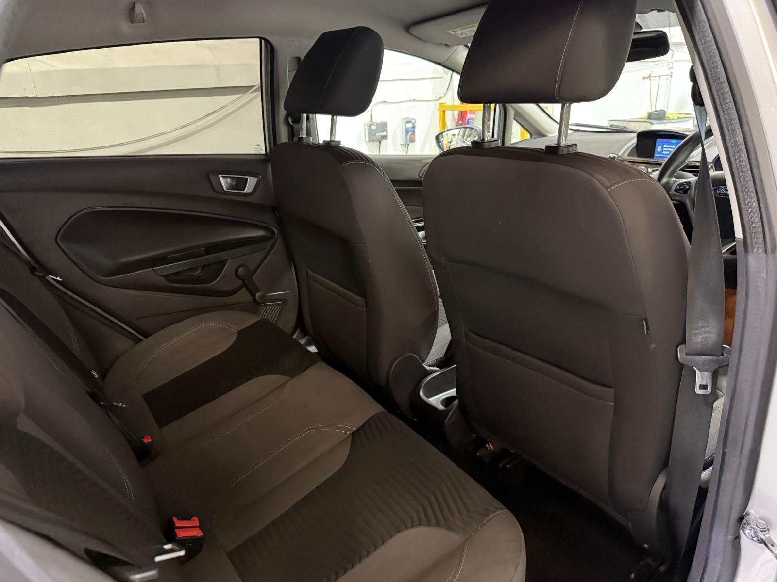 Ford Fiesta - Image 28