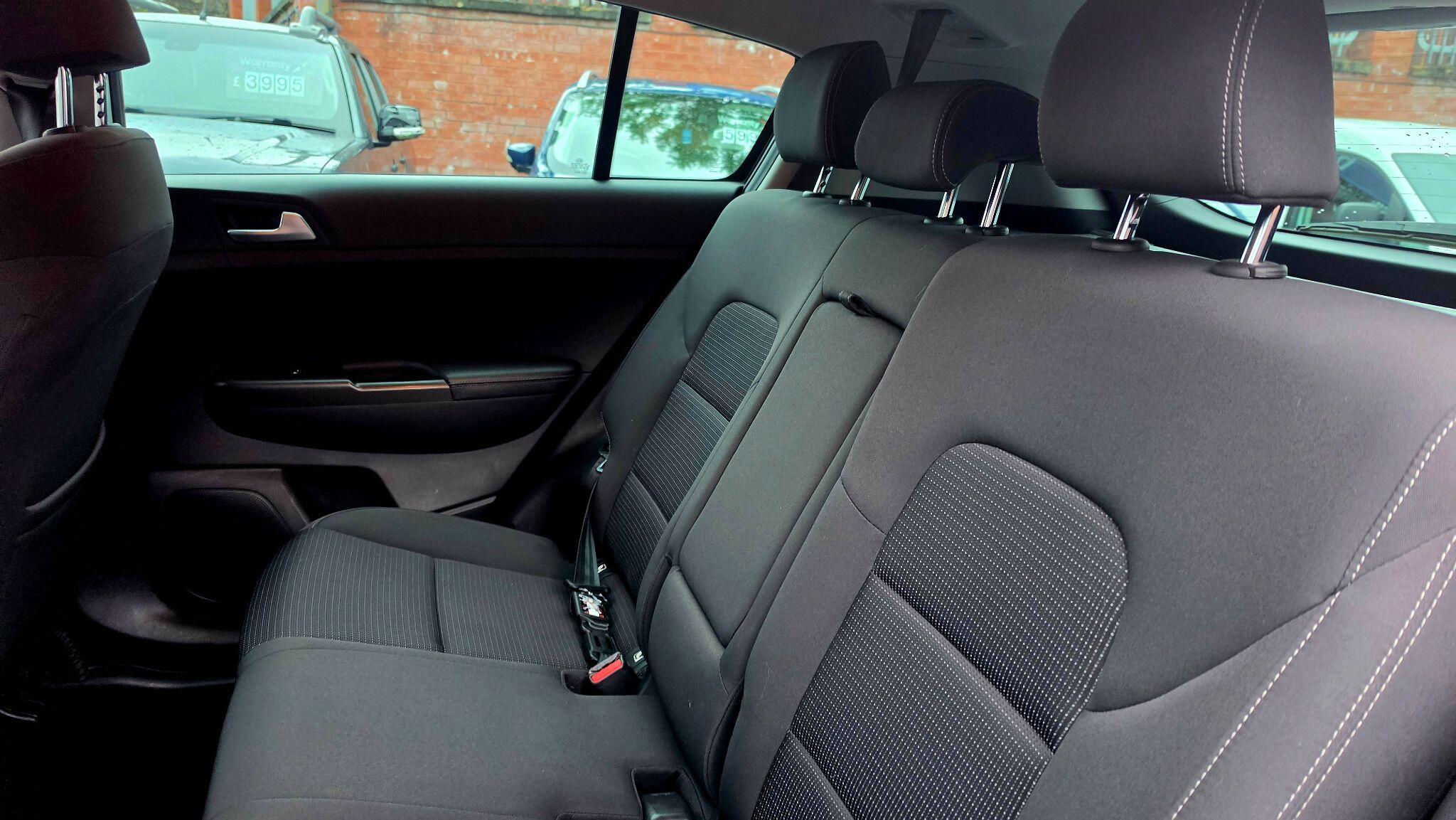 Kia Sportage - Image 16