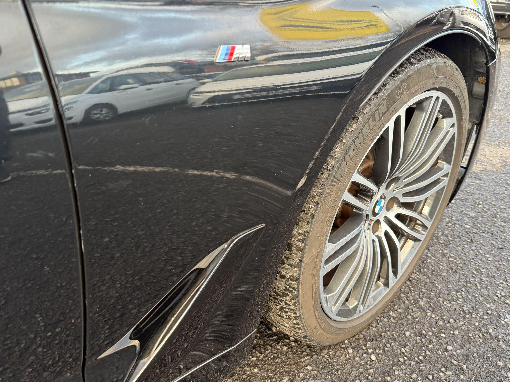 BMW 5 Series - Image 18