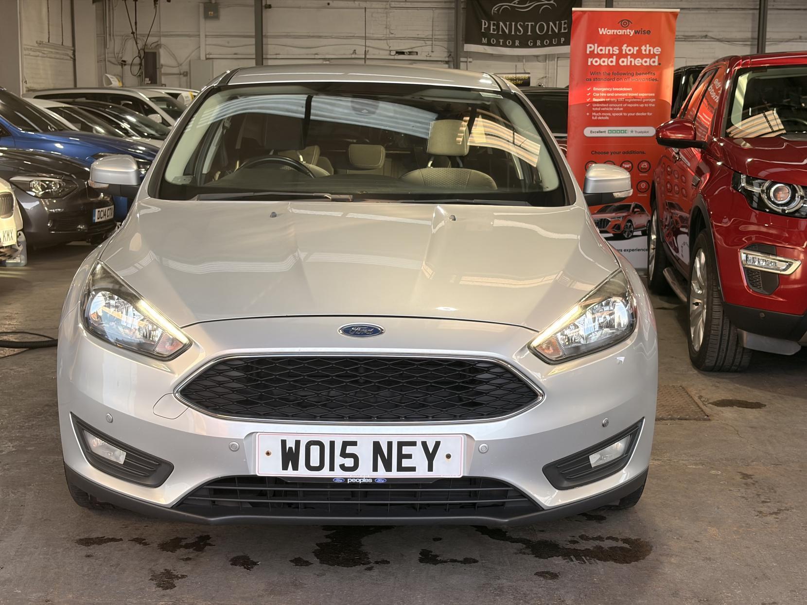 Ford Focus - Image 2