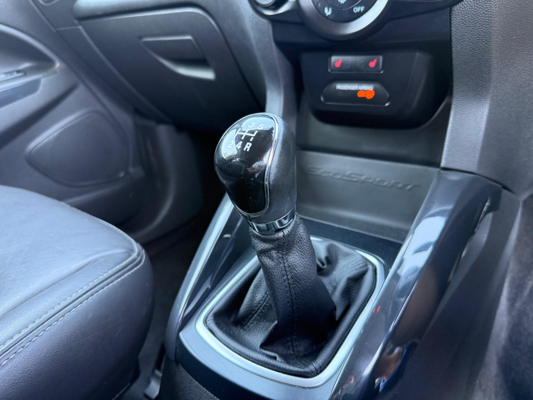 Ford Ecosport - Image 12