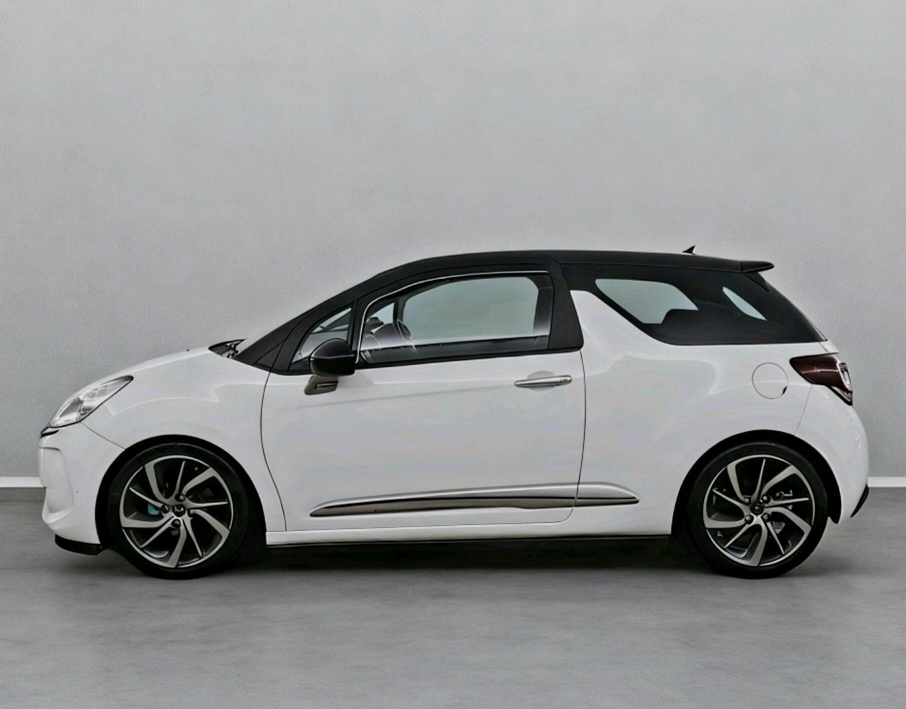 DS AUTOMOBILES DS 3 - Image 11
