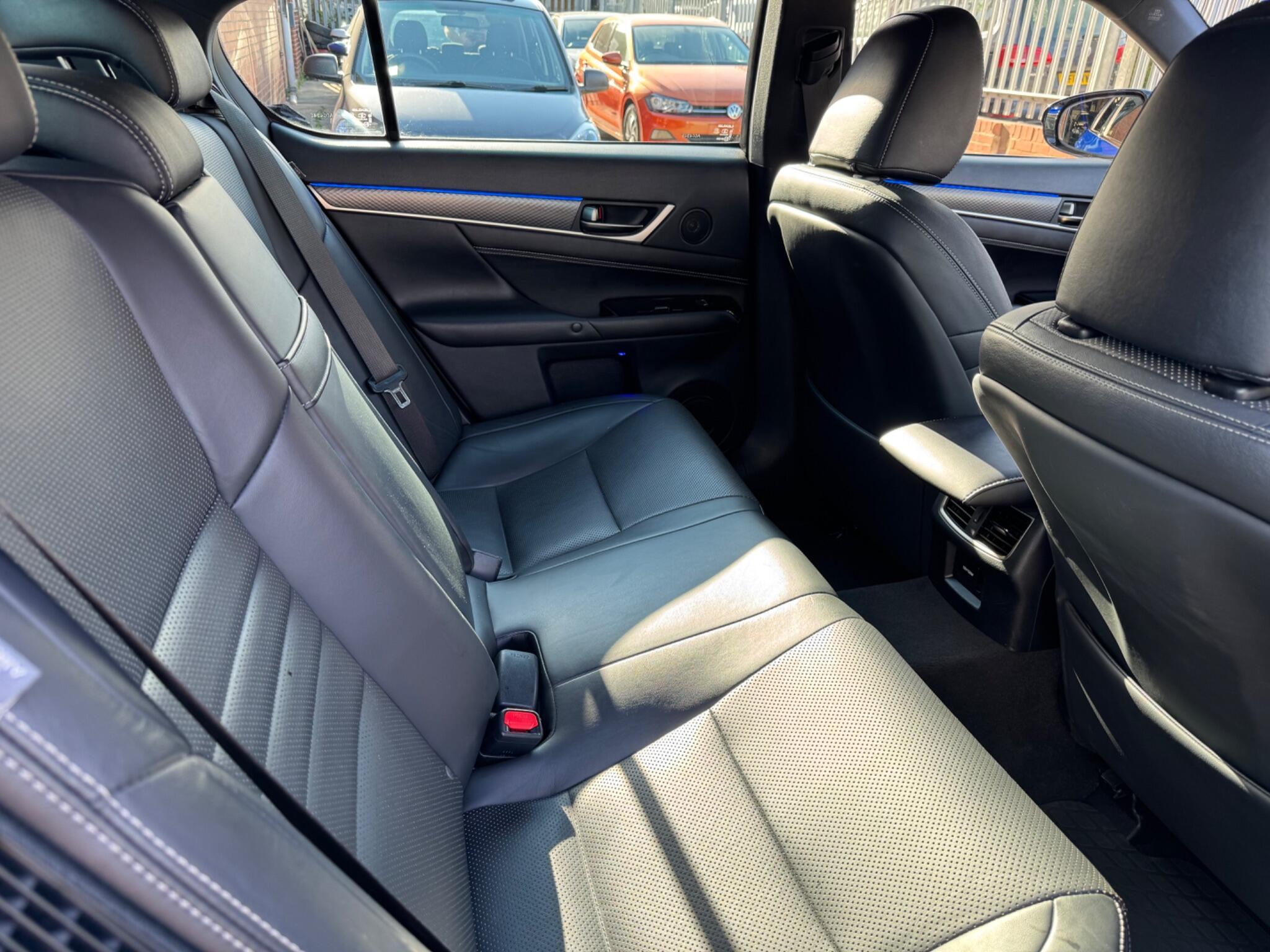 Lexus GS - Image 20