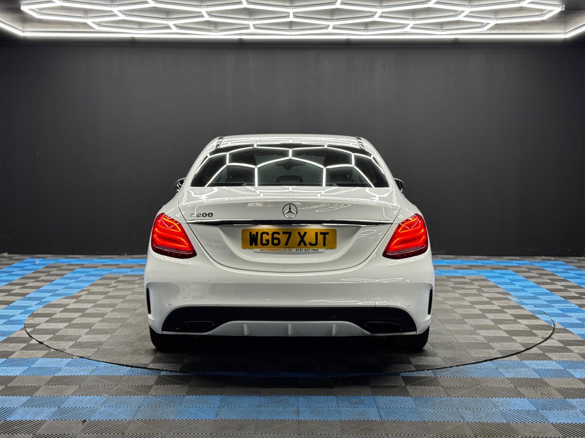 Mercedes C Class - Image 6