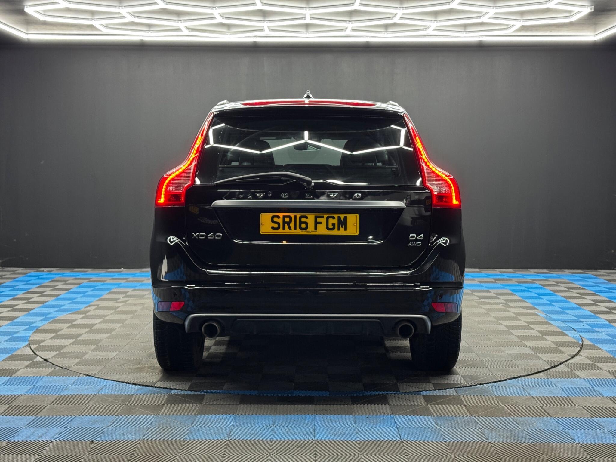 Volvo XC60 - Image 6