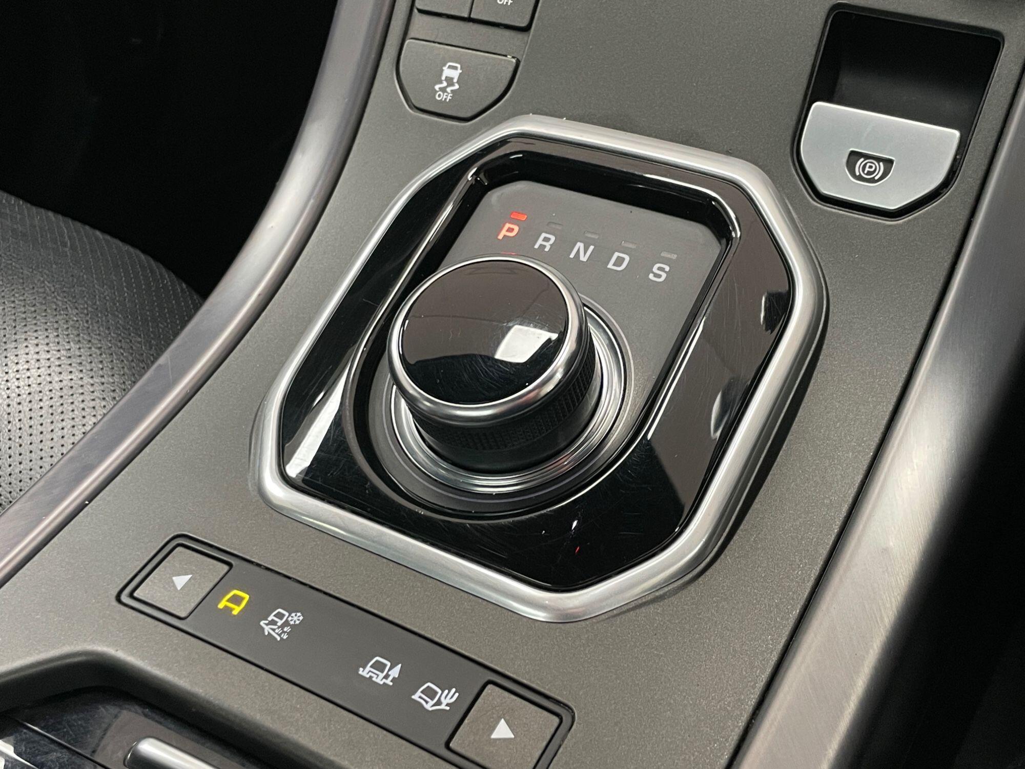 Land Rover Range Rover Evoque - Image 47