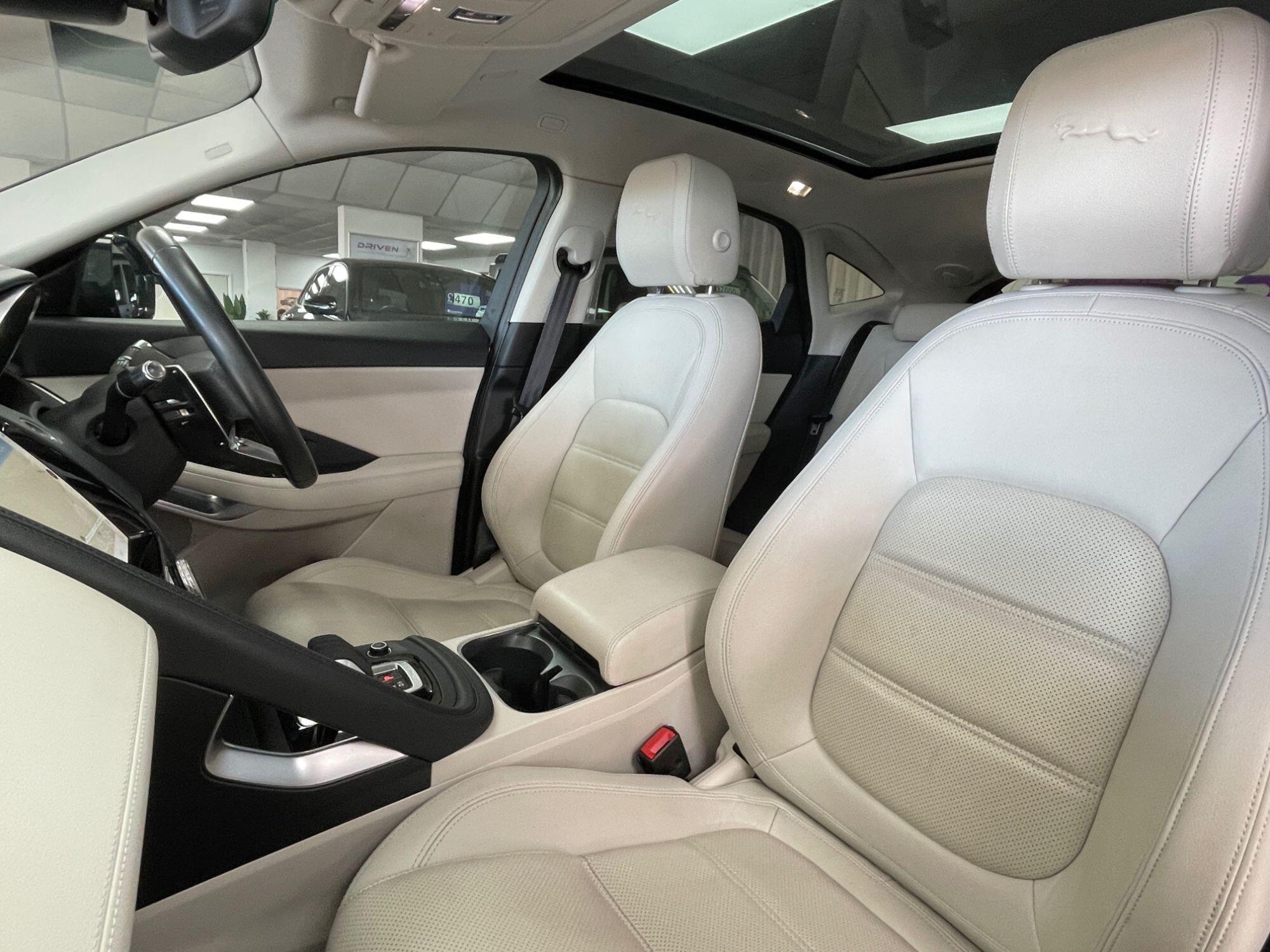 Jaguar E-Pace - Image 33