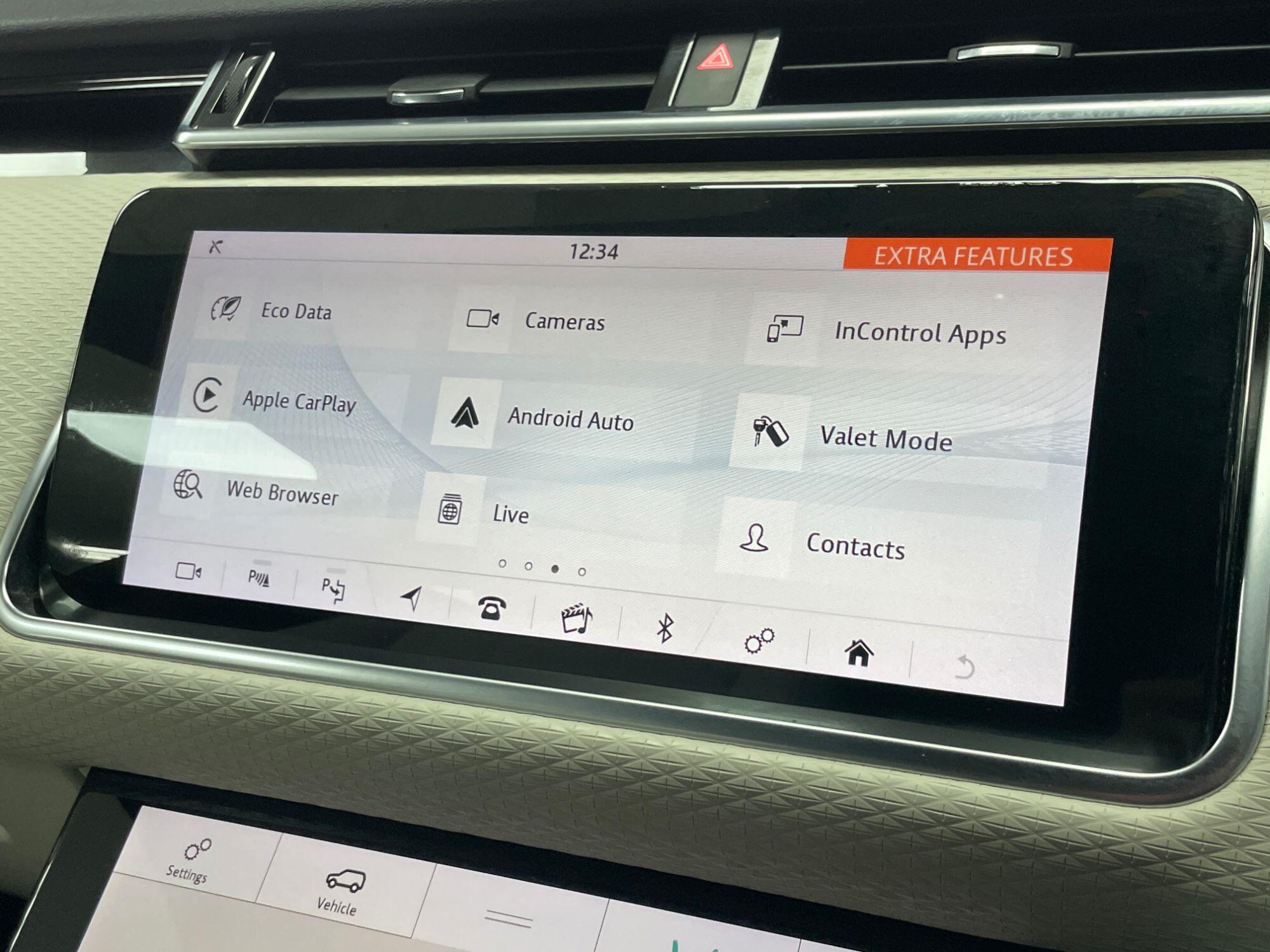 Land Rover Range Rover Velar - Image 43