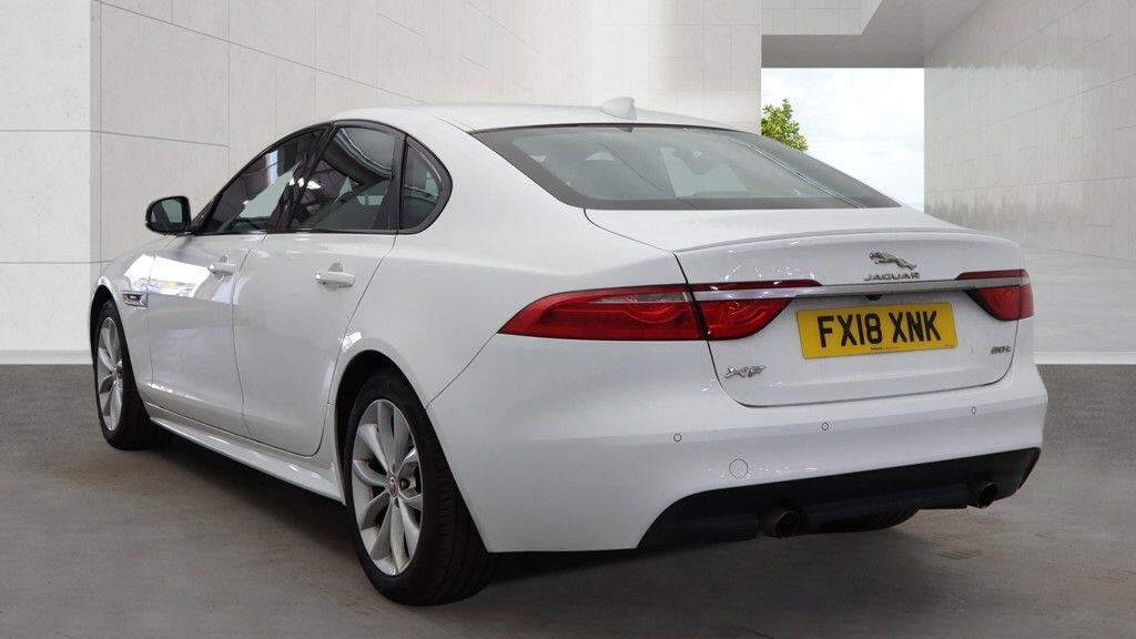 Jaguar XF - Image 5