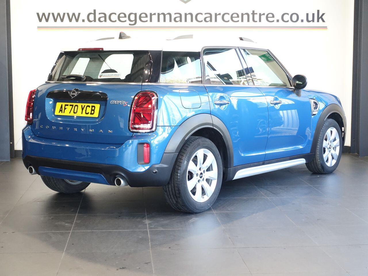 MINI Countryman - Image 2