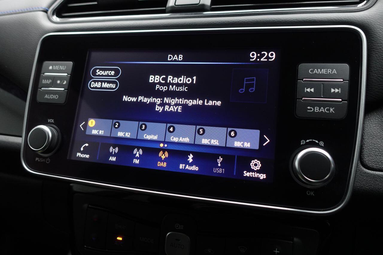 Nissan Leaf - Image 19