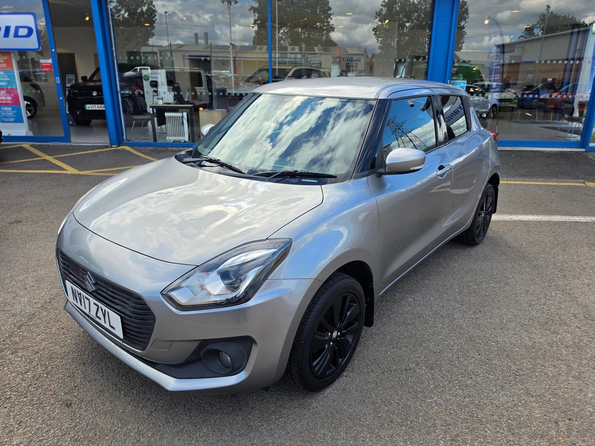 Suzuki Swift - Image 4