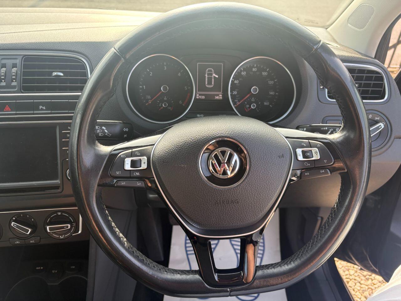 Volkswagen Polo - Image 12