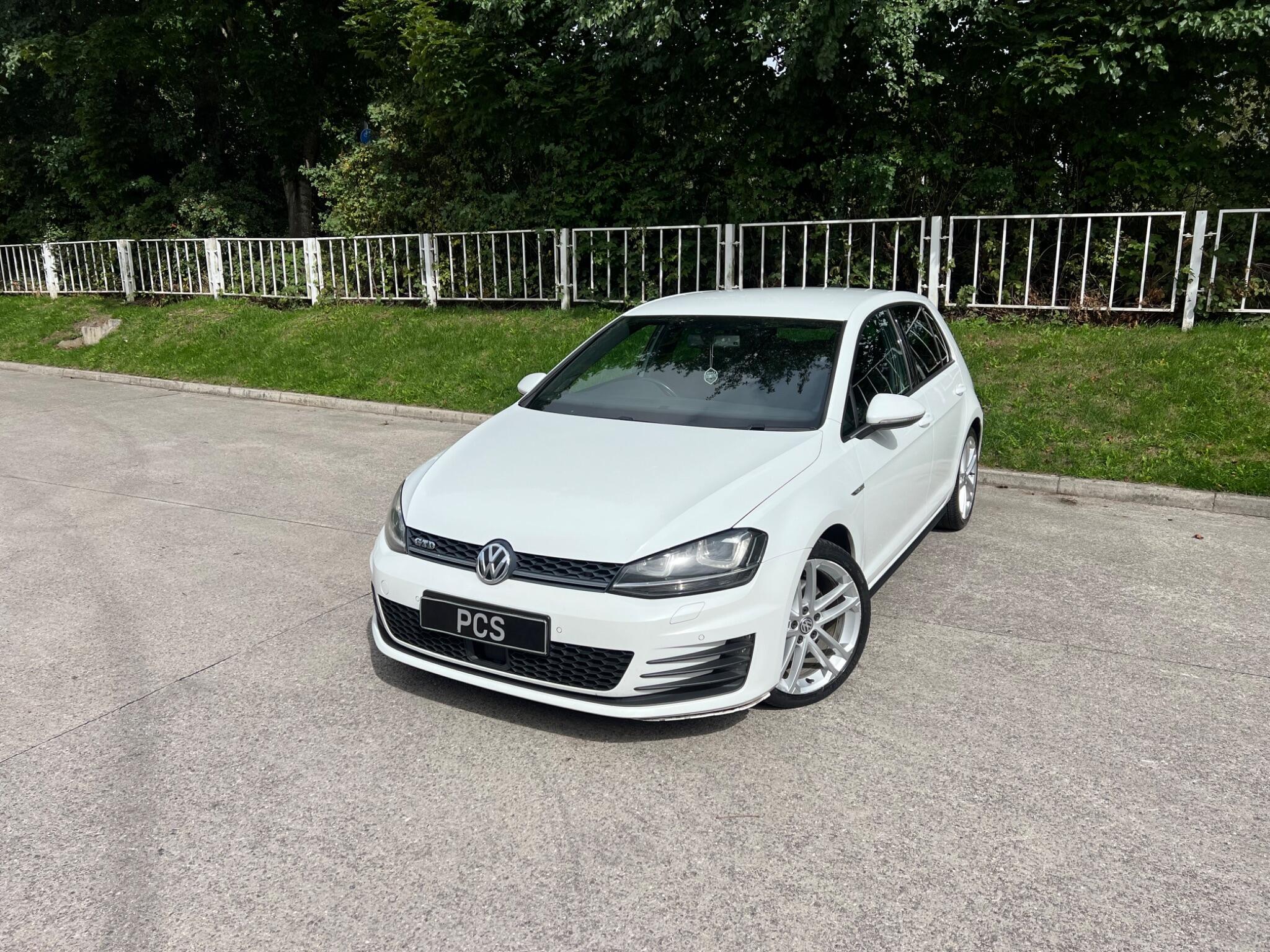 Volkswagen Golf - Image 7
