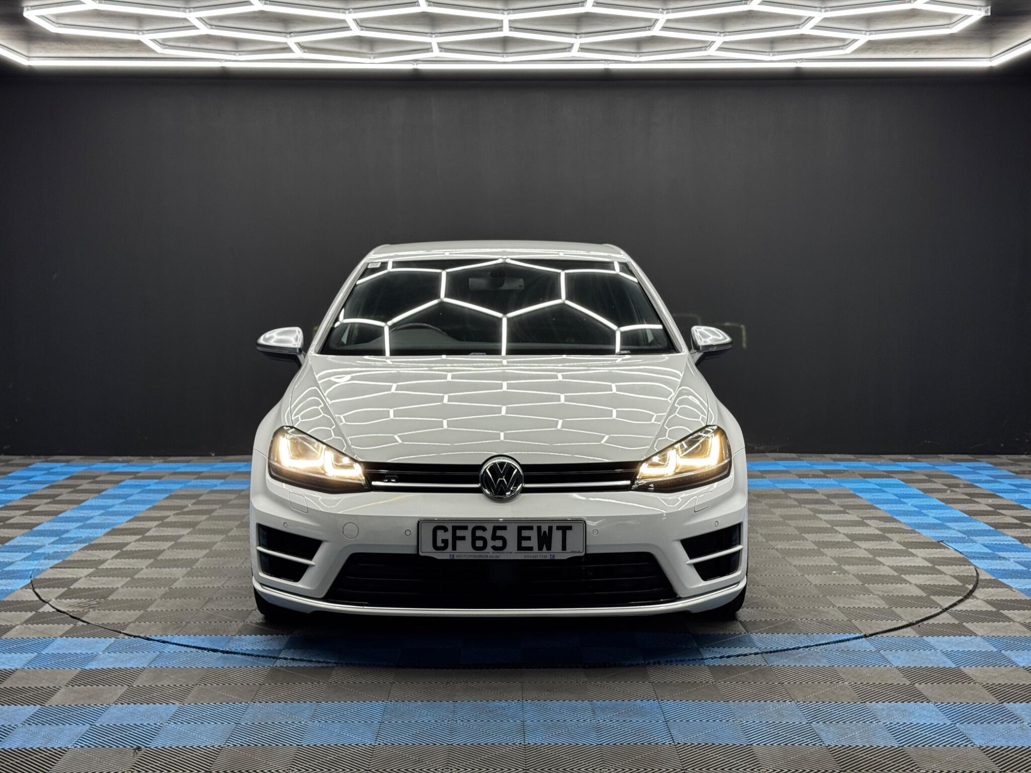 Volkswagen Golf - Image 2