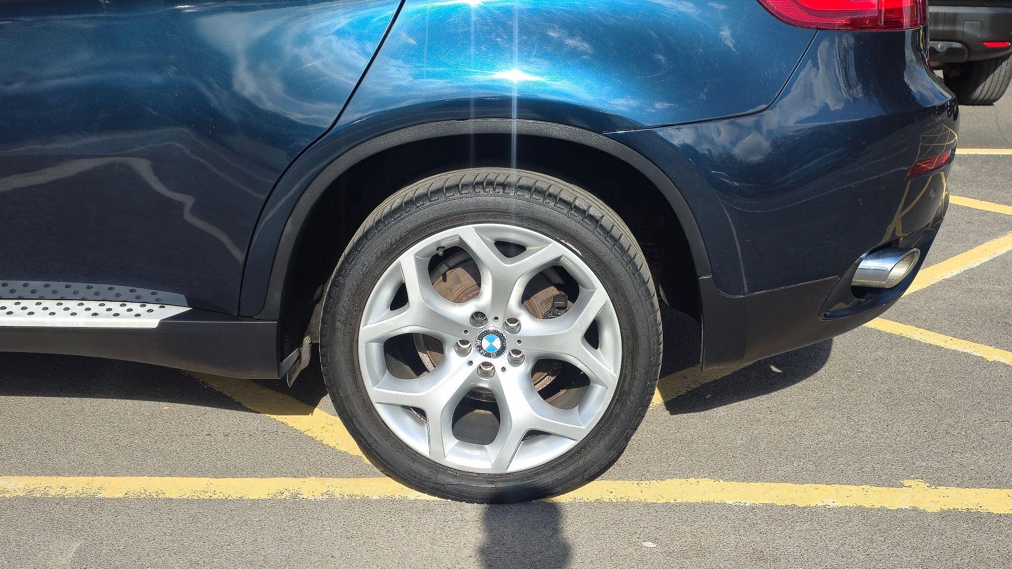 BMW X6 - Image 11