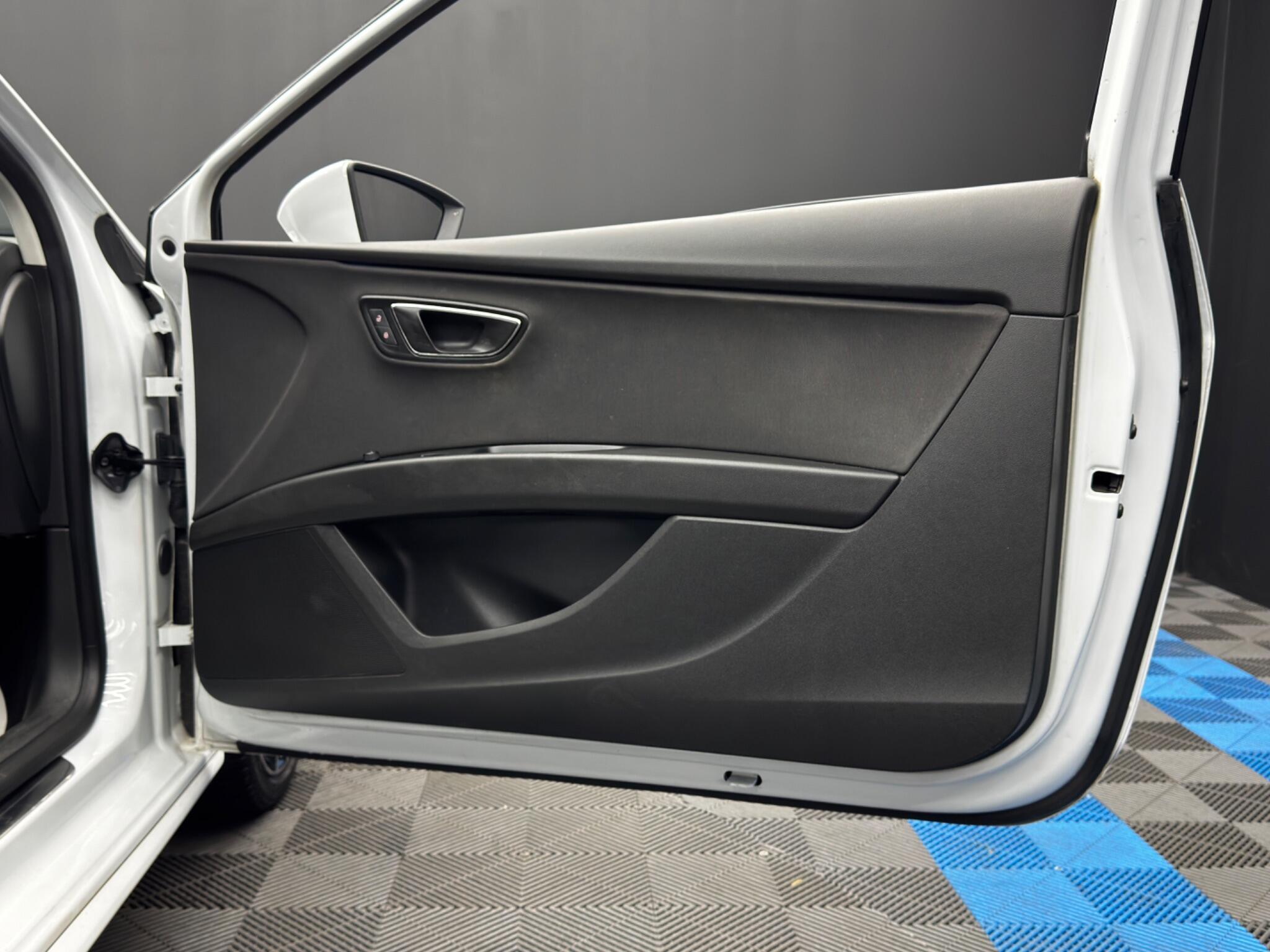 SEAT Leon - Image 34
