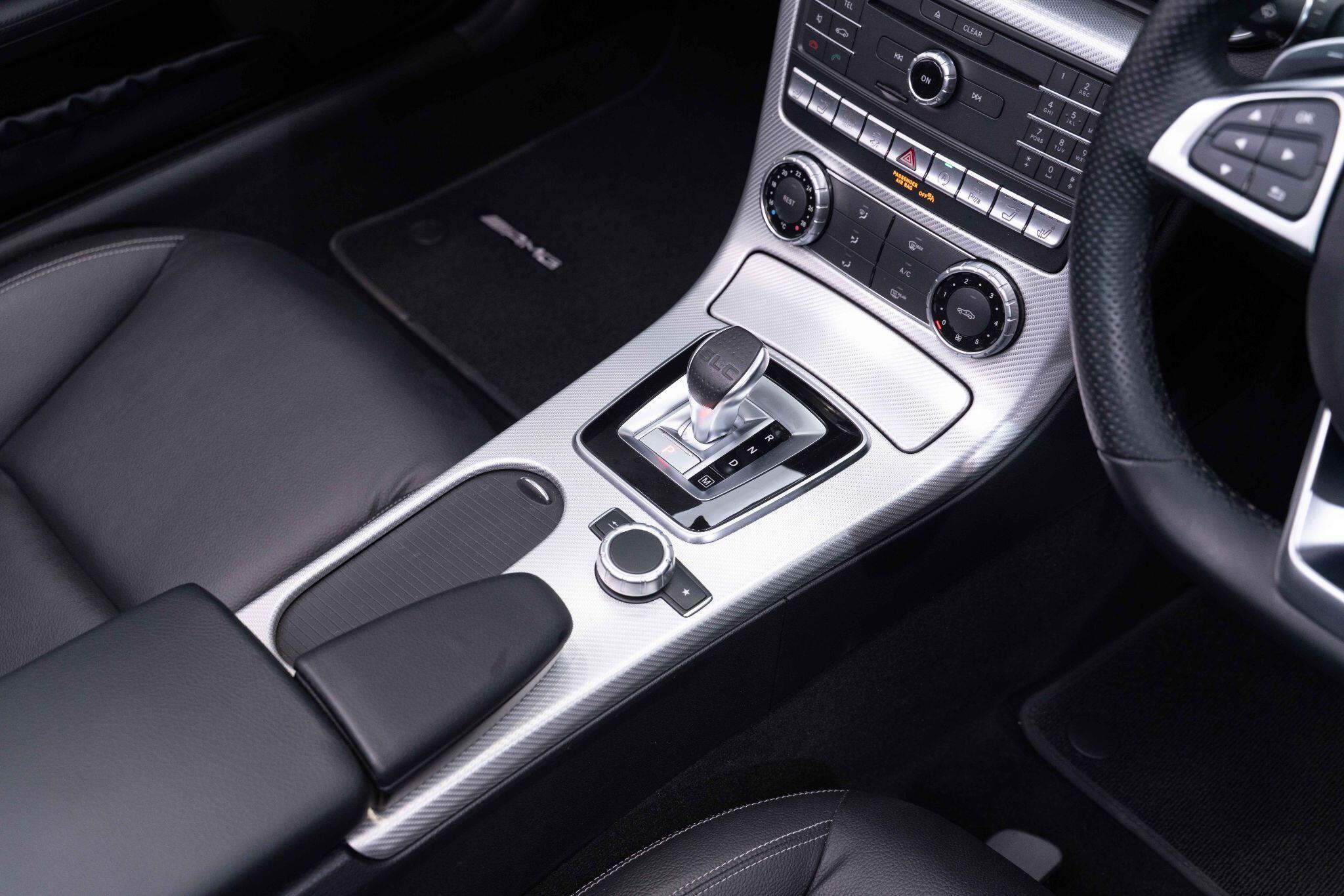Mercedes SLC - Image 3
