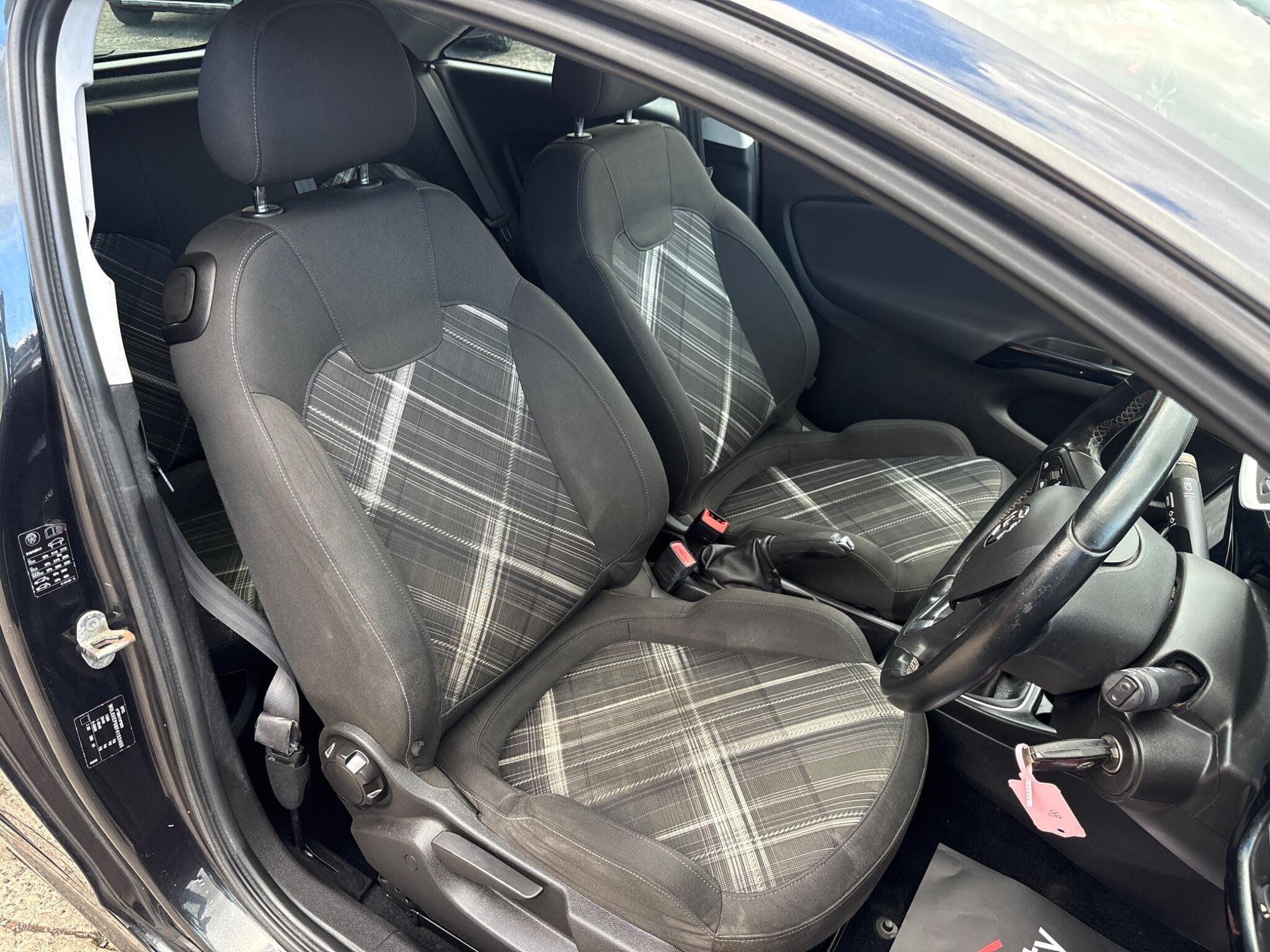 Vauxhall Corsa - Image 13