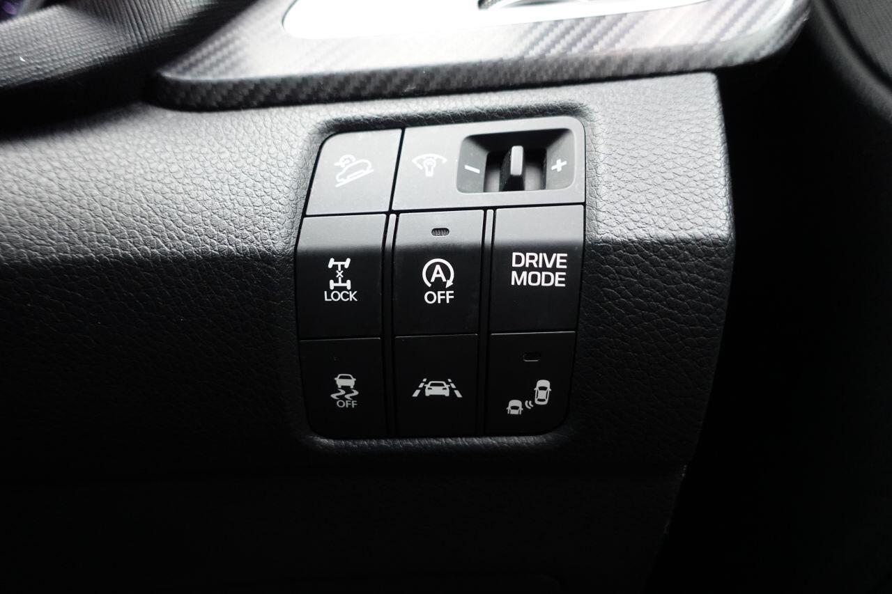 Hyundai Santa Fe - Image 49