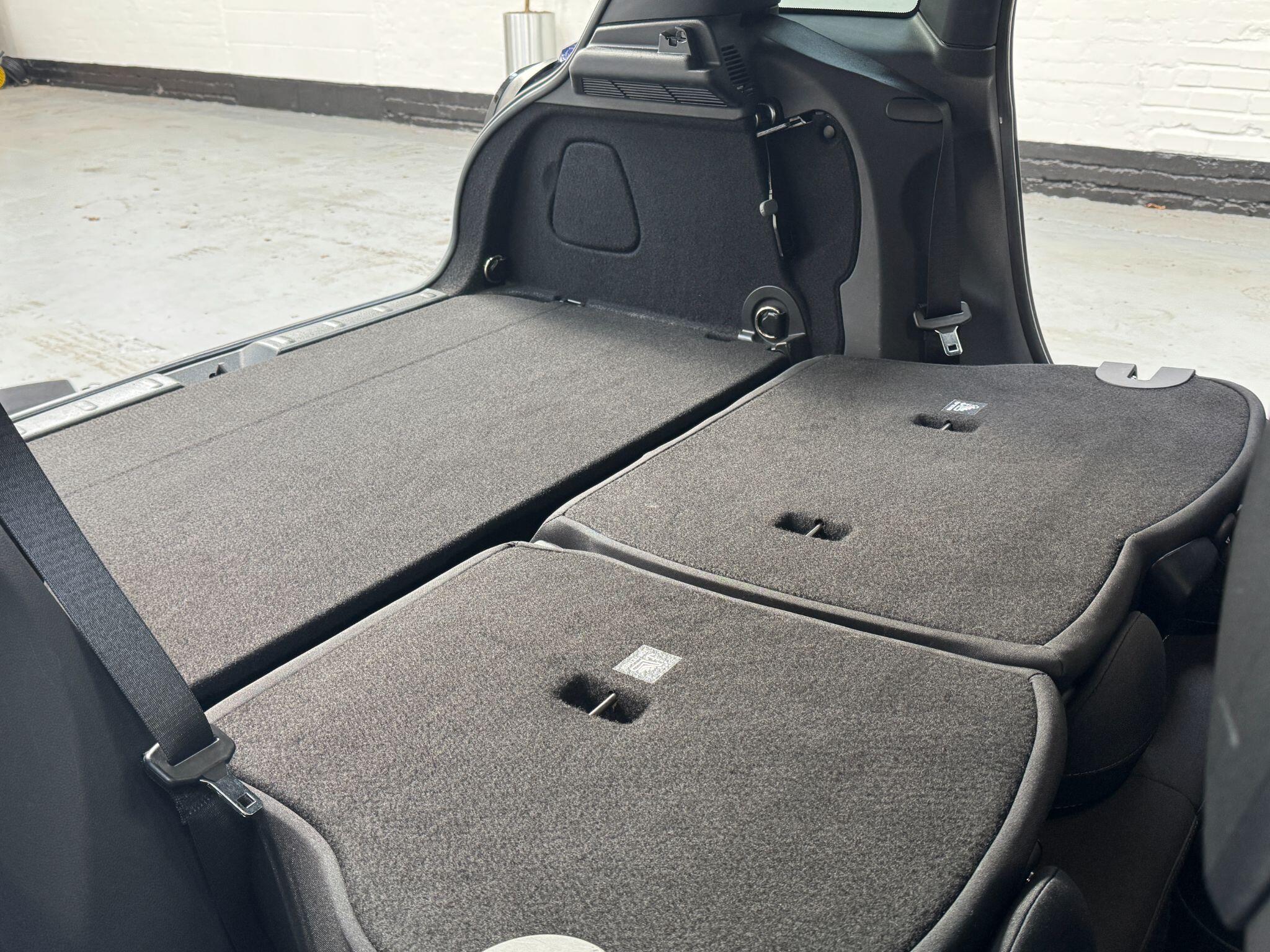 MINI Hatch - Image 83