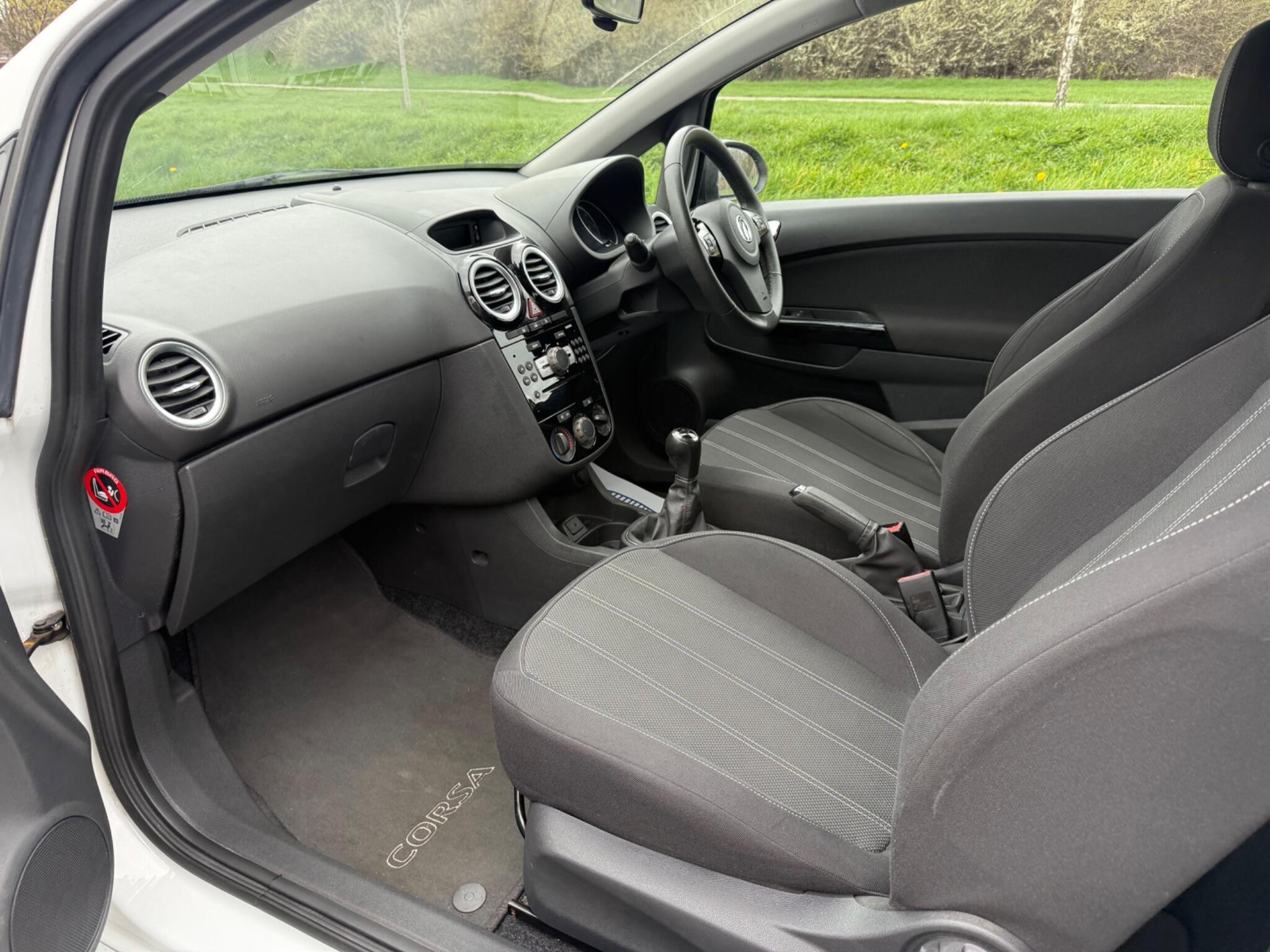 Vauxhall Corsa - Image 14