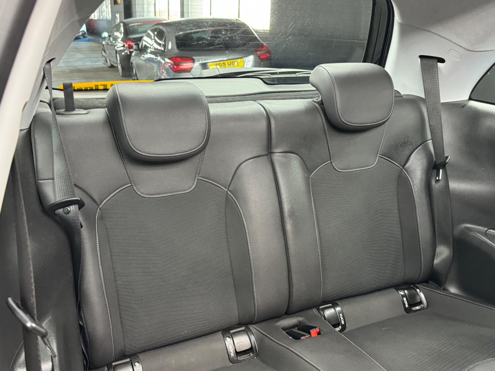 Vauxhall ADAM - Image 15