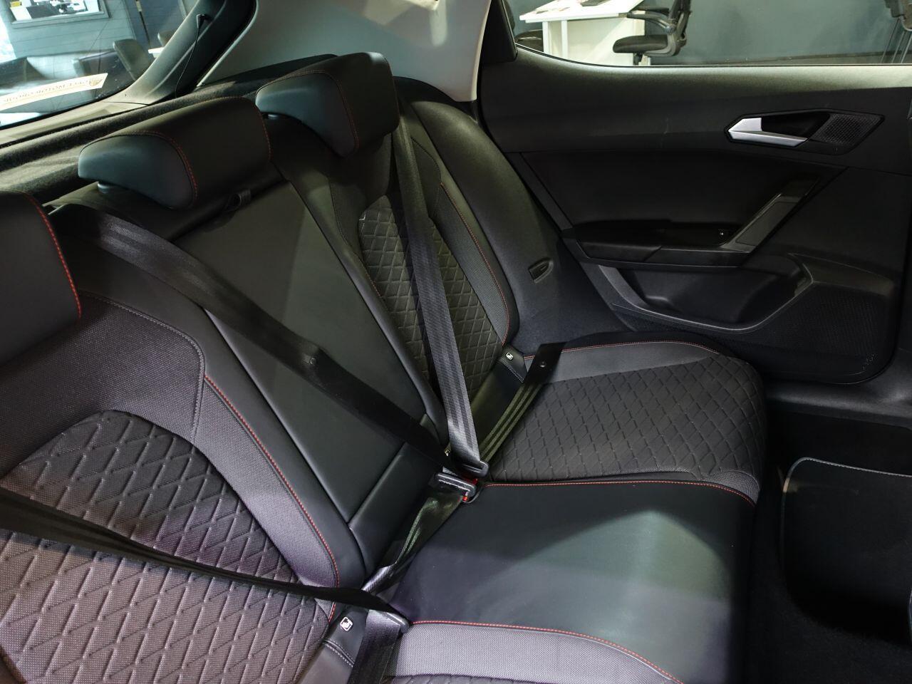 SEAT Leon - Image 14