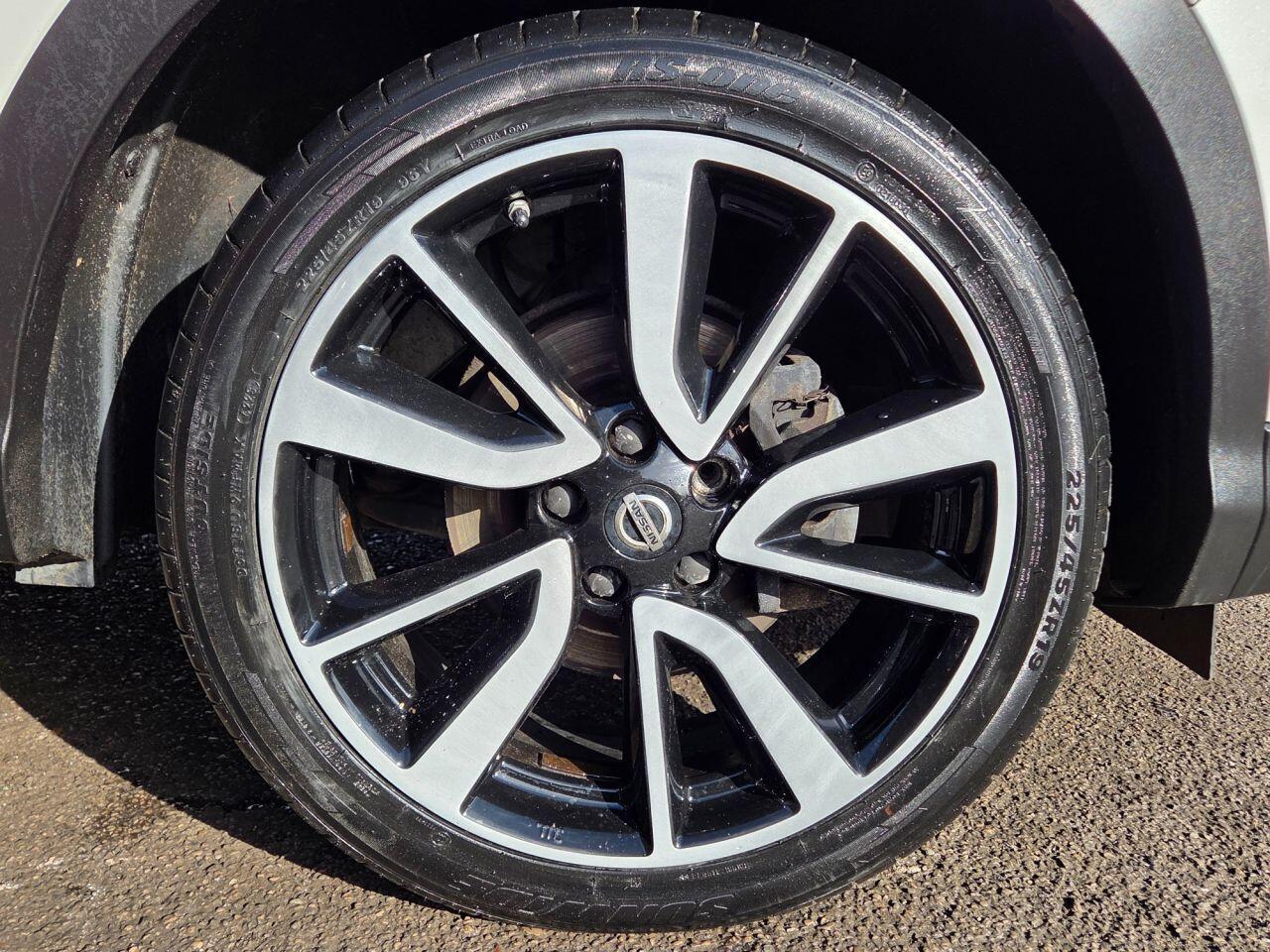 Nissan Qashqai - Image 28