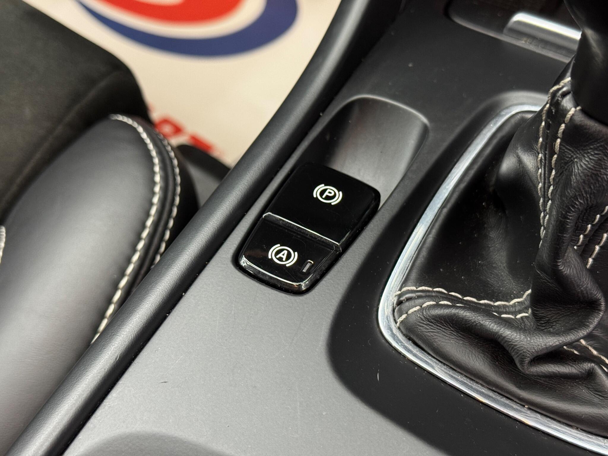 Volvo XC40 - Image 26