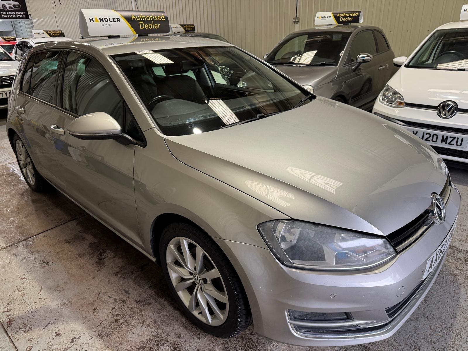 Volkswagen Golf - Image 10