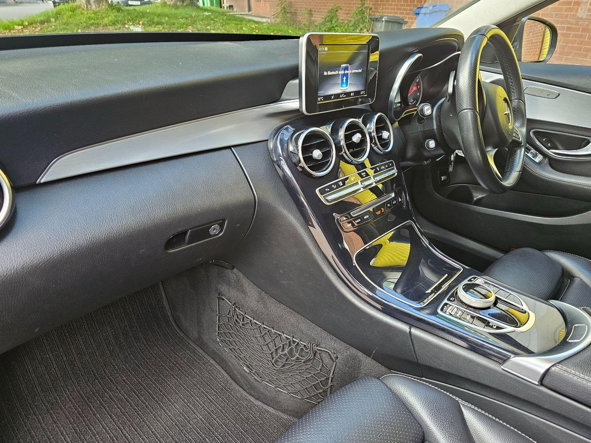 Mercedes C Class - Image 19