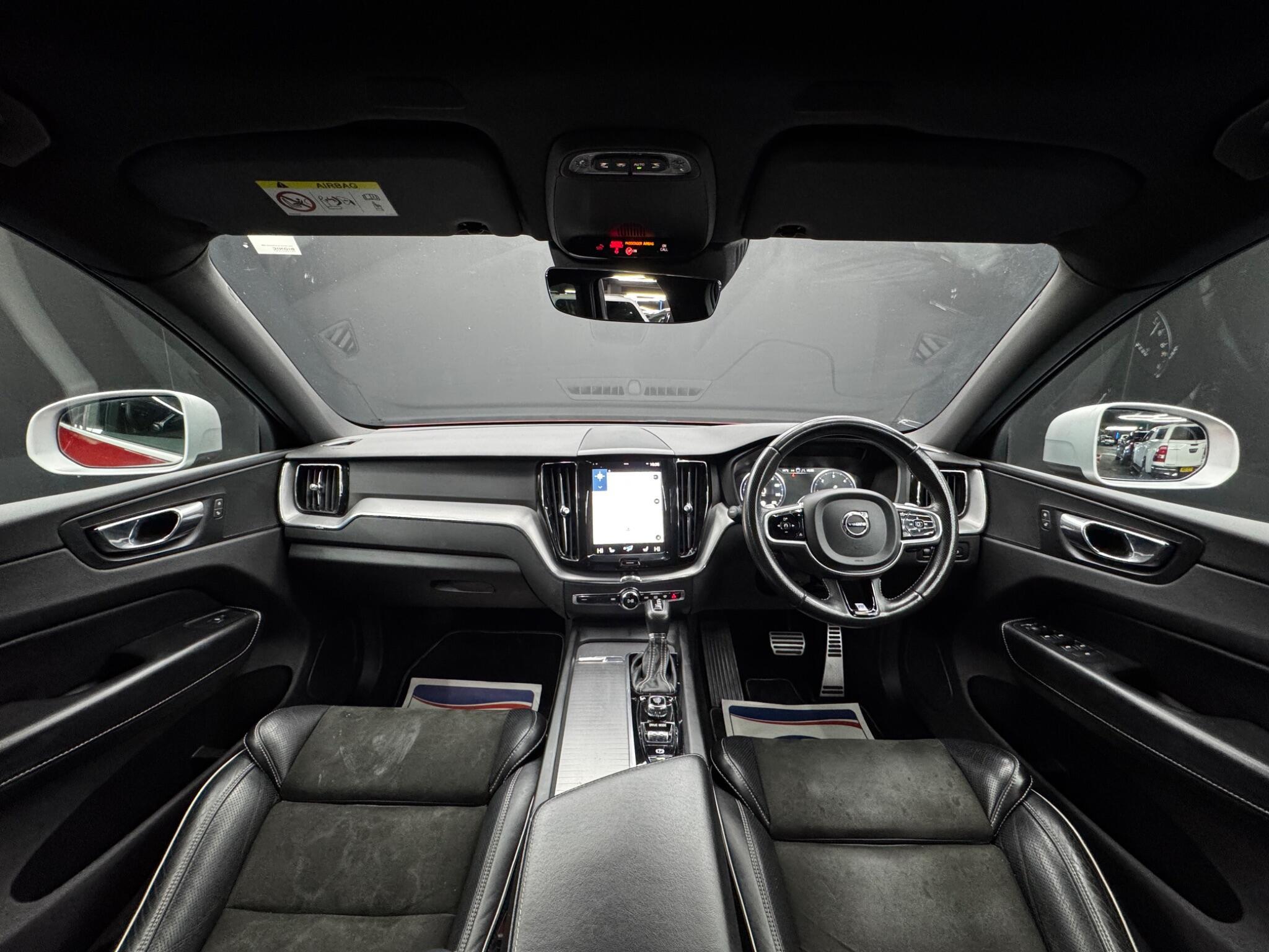 Volvo XC60 - Image 14