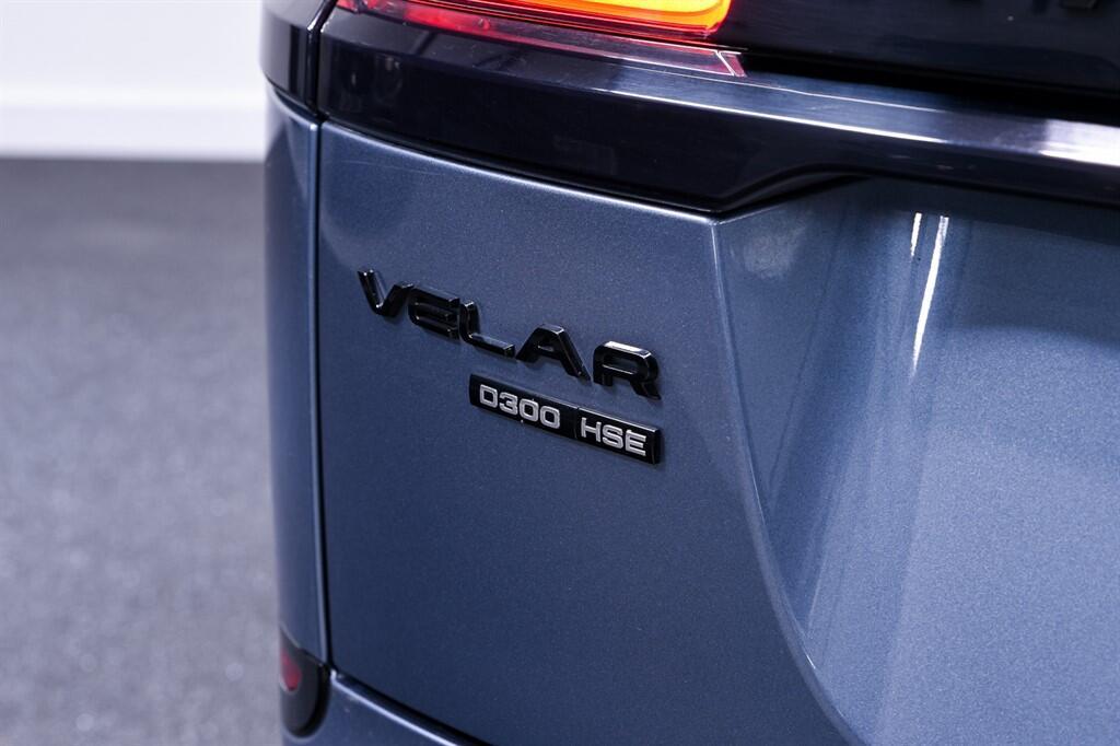 Land Rover Range Rover Velar - Image 11