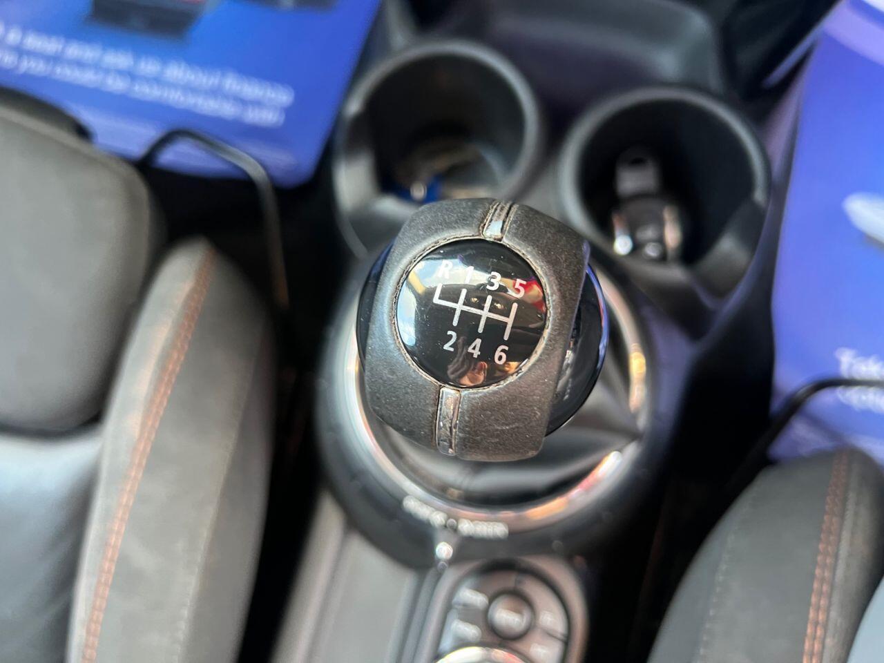 MINI Hatch - Image 24