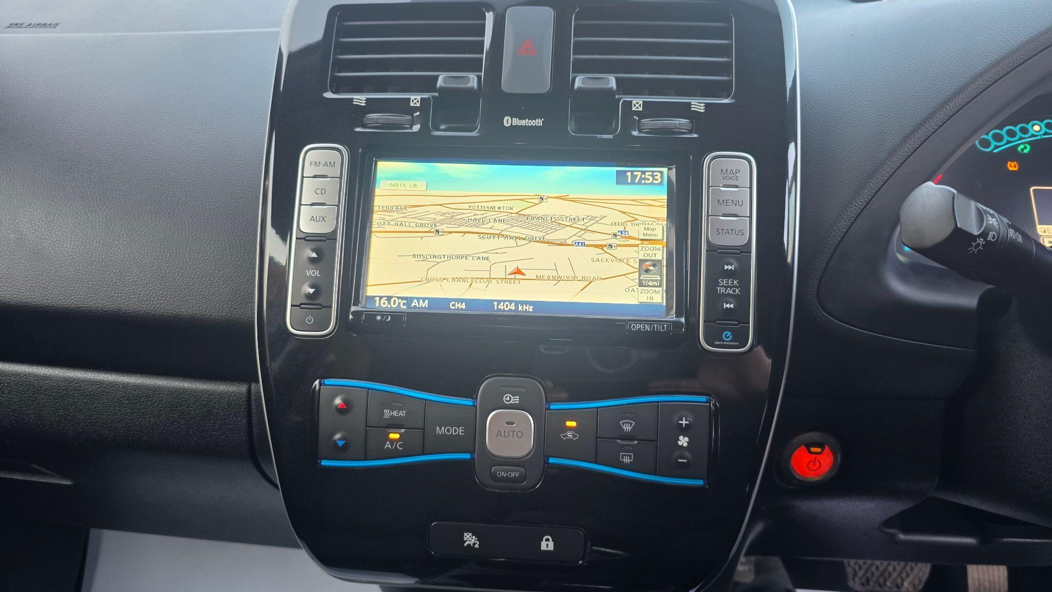 Nissan Leaf - Image 33