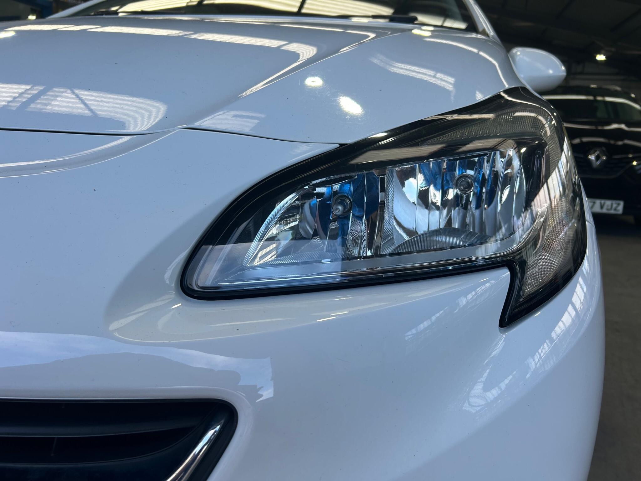 Vauxhall Corsa - Image 26