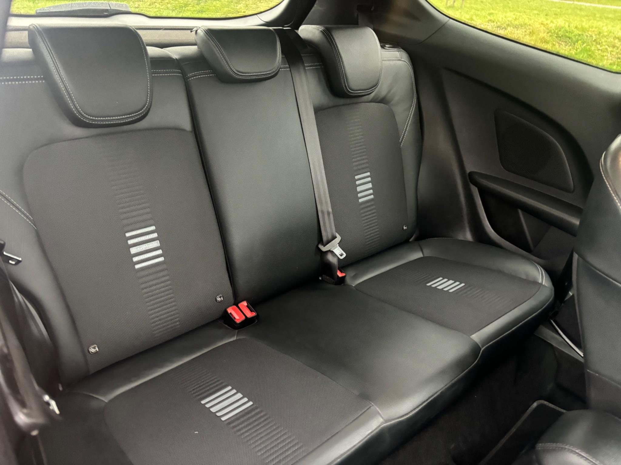 Ford Fiesta - Image 22